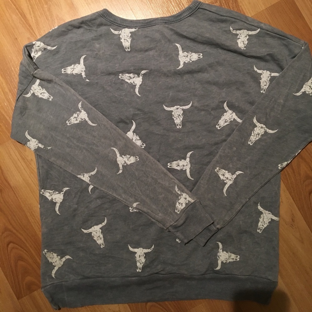 Distressed Pull Over. Never Been Worn. - image 2